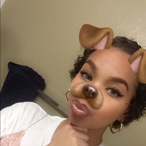 Meet your Posher, Symone